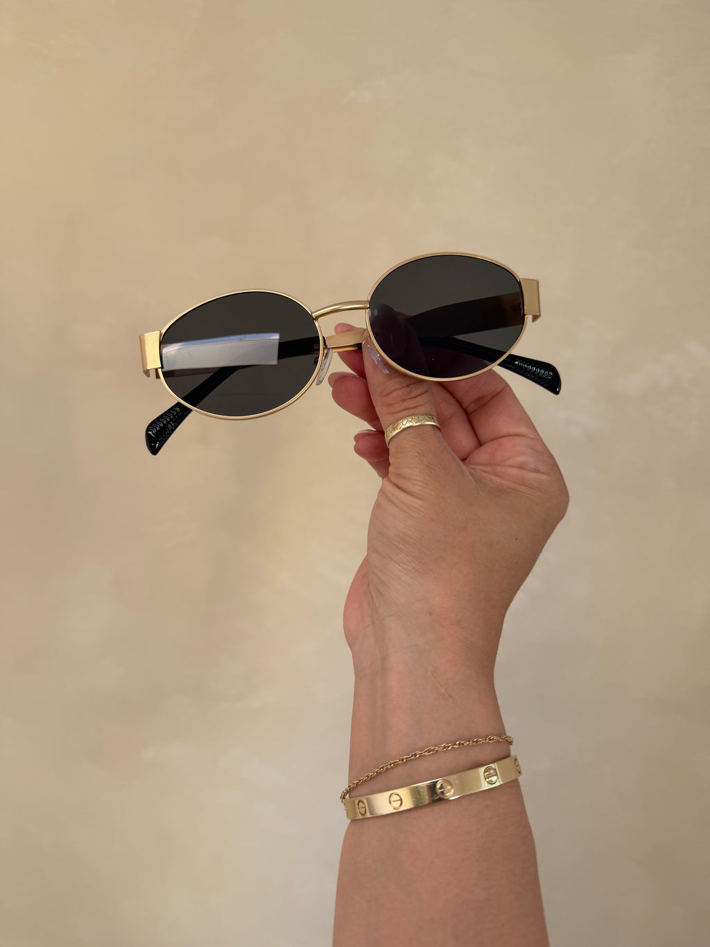 PR sunnies (black & gold)