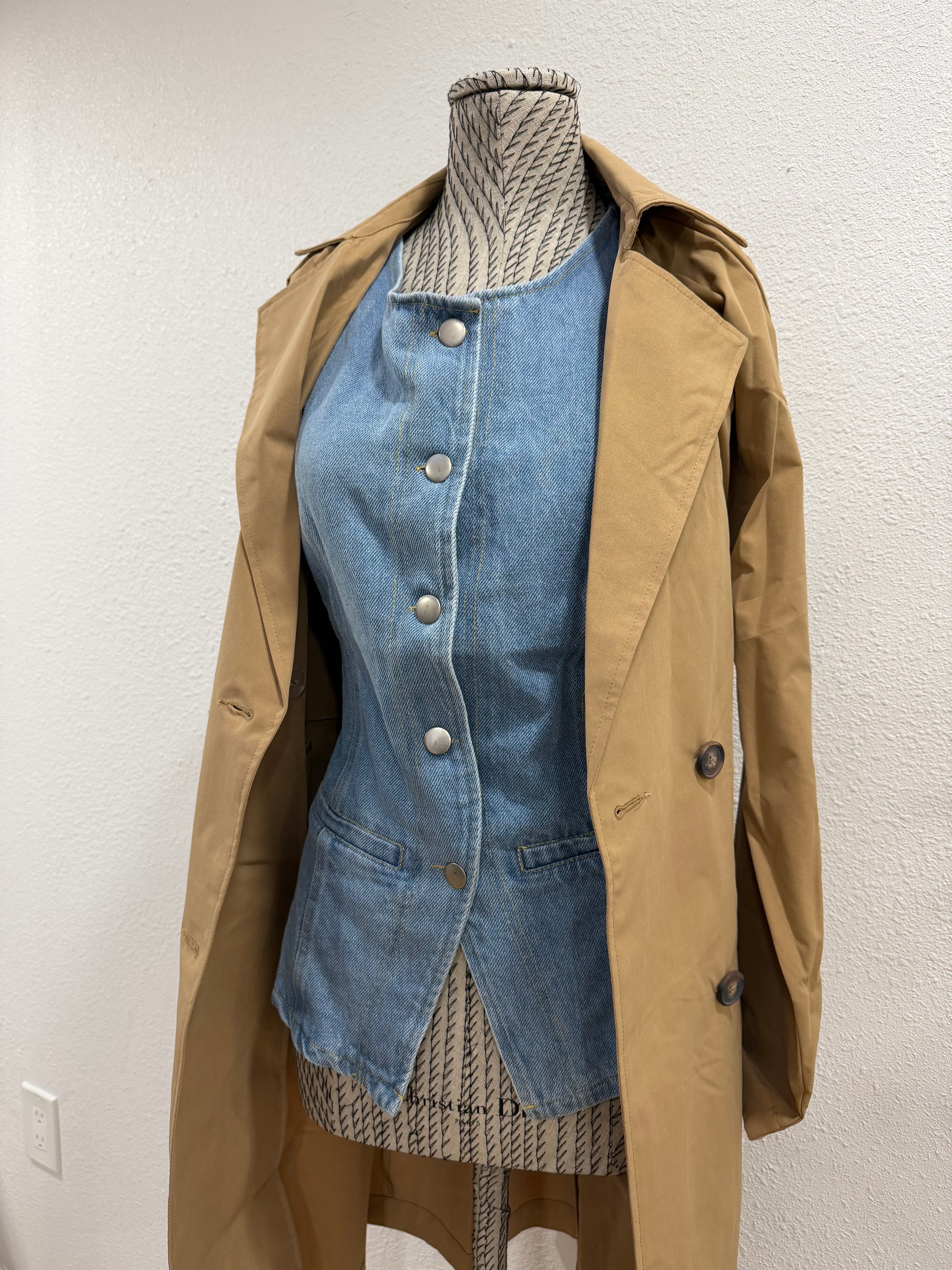 Jean Vest