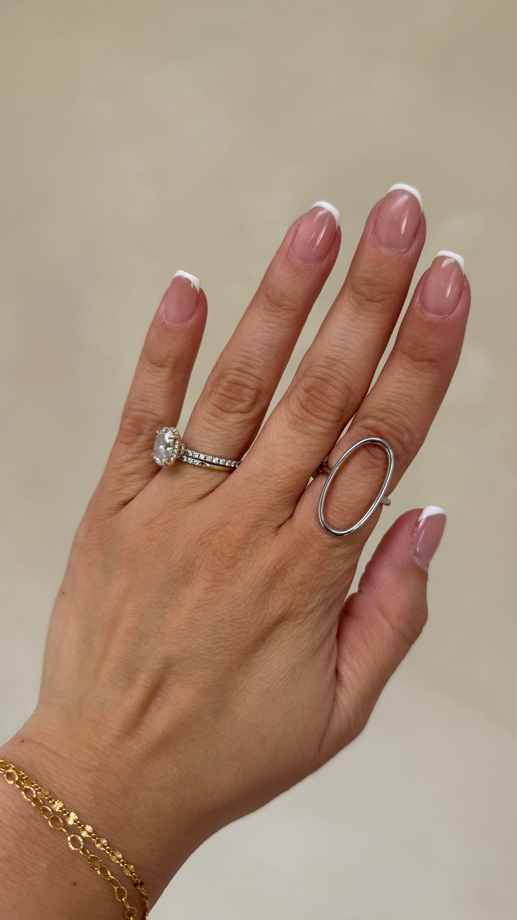 Oval Ring