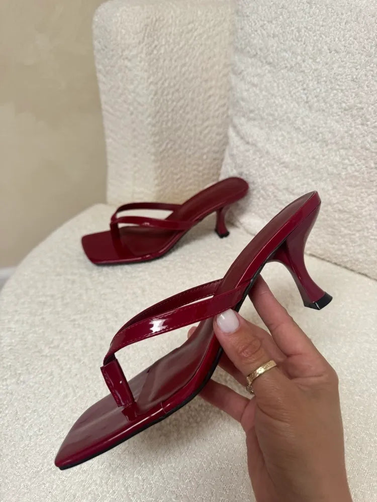 Capri Heels (burgundy)